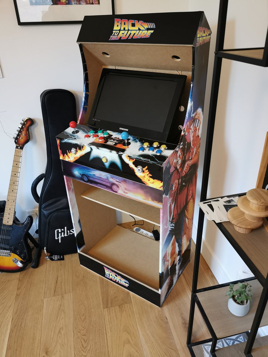 marcomornati's tweet image. So far so good. Maybe a bit of black paint to cover all the remaining parts... But the game party can start #Recalbox8 #arcade #weekendjob