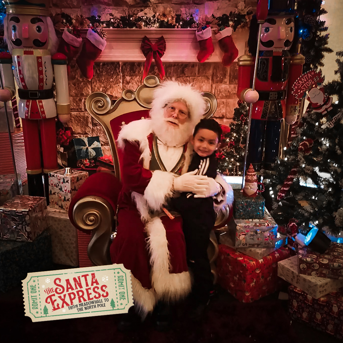 SantaExpressUK's tweet photo. Special memories! Thank you Natalie for sharing this photo! 🎅🏻😍
Keep your photos coming... we have more to share! 📷
#MHChristmas #Meadowhall #LoveMeadowhall #VisitSheffield #Sheffield @LoveMeadowhall https://t.co/VwnduDJDf7