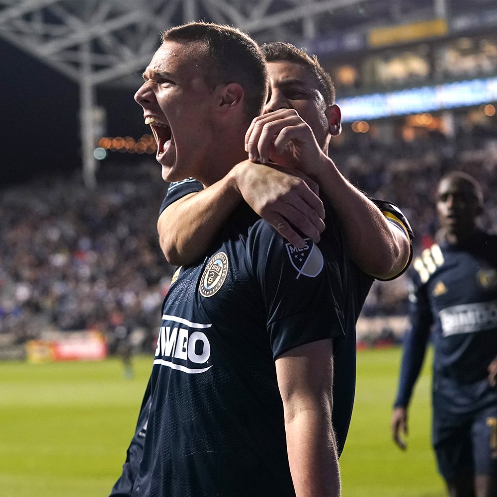 MLS's tweet photo. #DOOP vs. #NYCFC

A spot in MLS Cup on the line today—it all goes down at 3pm ET on ABC (🇺🇸), TSN (🇨🇦) &amp; TVAS (🇨🇦).

#PHIvNYC // @Audi #MLSCupPlayoffs https://t.co/OFMfNJwiY3