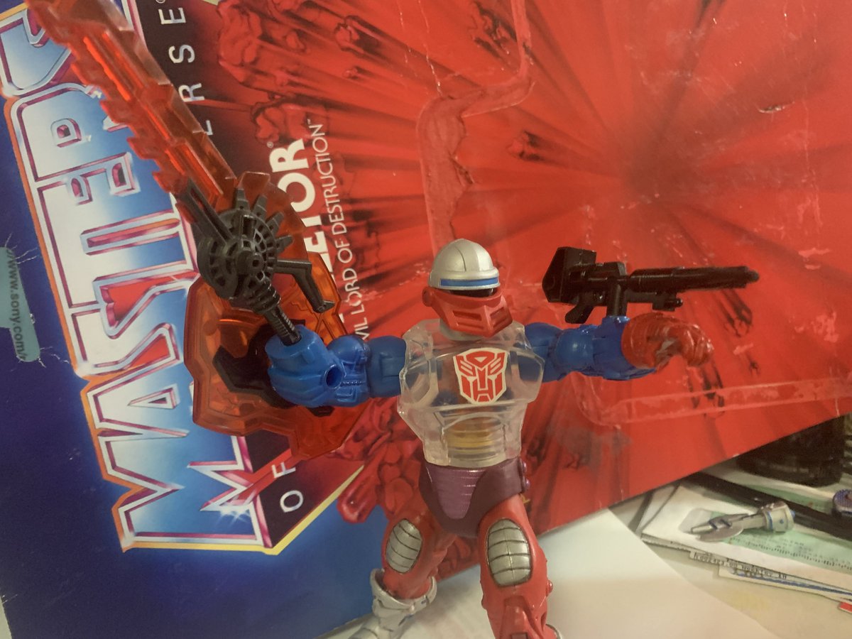 stradlemonkey's tweet photo. As I mentioned on #HeBro’s YouTube (absolutely fantastic custom toy mash-ups!) channel (and here, of course, several times!), My imagination firmly believes #MastersoftheUniverse got their science and technology from the #Transformers! #MOTUdrawingchallenge! https://t.co/InBGtPV9Ej