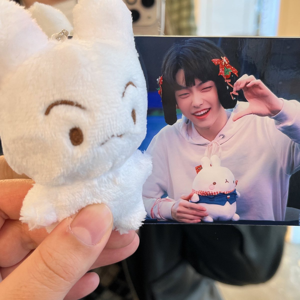 choing_txt's tweet photo. 네번째로 갔던 
Cafe Brown City🎂

수비니 깜찍뽀짝한 사진들이 가득가득🥺💕
너무 귀엽다 수비니..... 특전 달력이 특히 귀여웠어요🐰❤️ 준비하시느라 고생하셨어요!!
잘 즐기다 갔습니당❤️ 생일 지났지만 생일 너무 축하했어 울 수비니🎉🎉🎉

#영화같은_수빈이의_순간들
#TAKE1_always_love_soobin https://t.co/PdJkPRdcDS