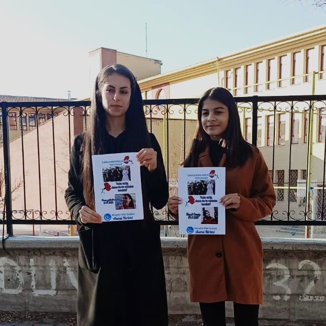 NevuAsenalari's tweet photo. Nevşehir Ülkü Ocakları Asena Birimi olarak,Kadın Hakları Günü sebebiyle,öldürülen kadınlarımızın fotoğraflarını şehrimizin belirli yerlerine astık.Canice katledilen,yaşama hakkı ellerinden alınan kadınlarımızın adını yaşatmak ve sessiz kalmamak hepimizin görevidir. https://t.co/miGtXvcAzy