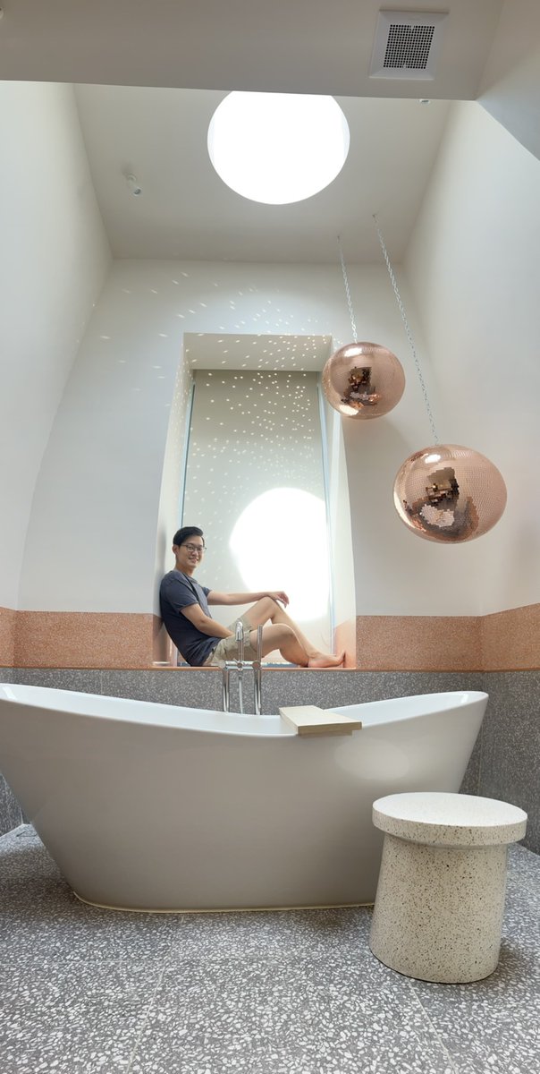 SNuttawat's tweet photo. Actual review after official opening to public at #thestandardhuahin

Overall interior / exterior and landscaping design of the hotel is fun, youthful and stylish. Loved how the villas are grouped into a courtyard housing typology like in L.A.
BUT!!!!!! https://t.co/HXxs8KuNbj