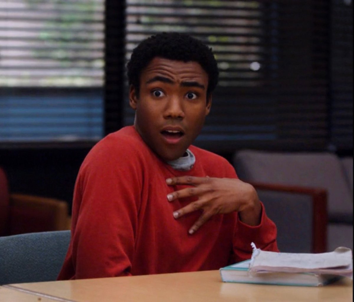 PYMRG's tweet photo. @GDEspanol101 Pues yo ya no tengo @NetflixLAT así que solo tendré la radionovela para recordar los capítulos.
#Community #CommunityEsVida #AndaMovie #Greendale #NBCCommunity https://t.co/NgMa1LoDgX