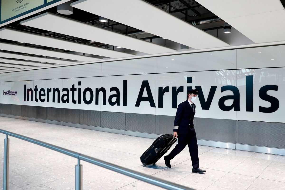 travelobiz's tweet photo. UK Tightens Travel Rules, Pre-Departure Covid-19 Test Mandatory For All Travelers Starting Dec 07

#COVID19Tests #InternationalTravellers #PreDepartureTesting #RTPCRTest #TravelRequirements #TravelRules #UK #UnitedKingdom

https://t.co/IASAzUkwVm https://t.co/FNyFJyOaFg