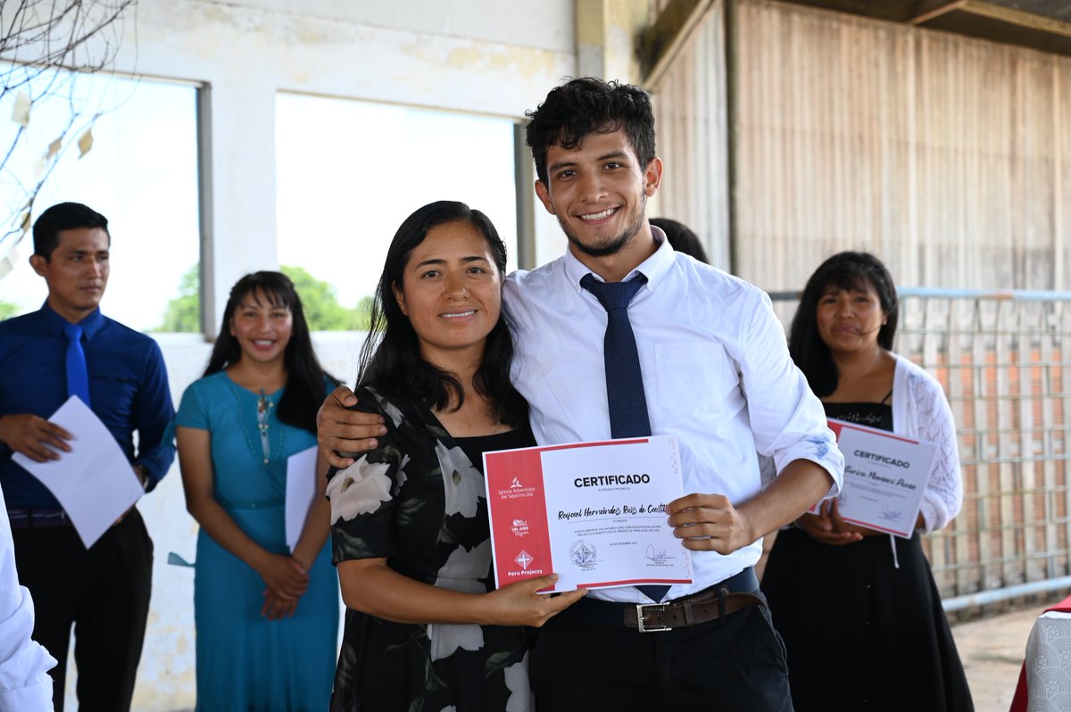 peru_projects's tweet photo. ¡Muchas gracias! Por su servicio durante este año. Dios acompañe su caminar cada día. #PeruProjects #Conectados https://t.co/4RAWDQCK0v