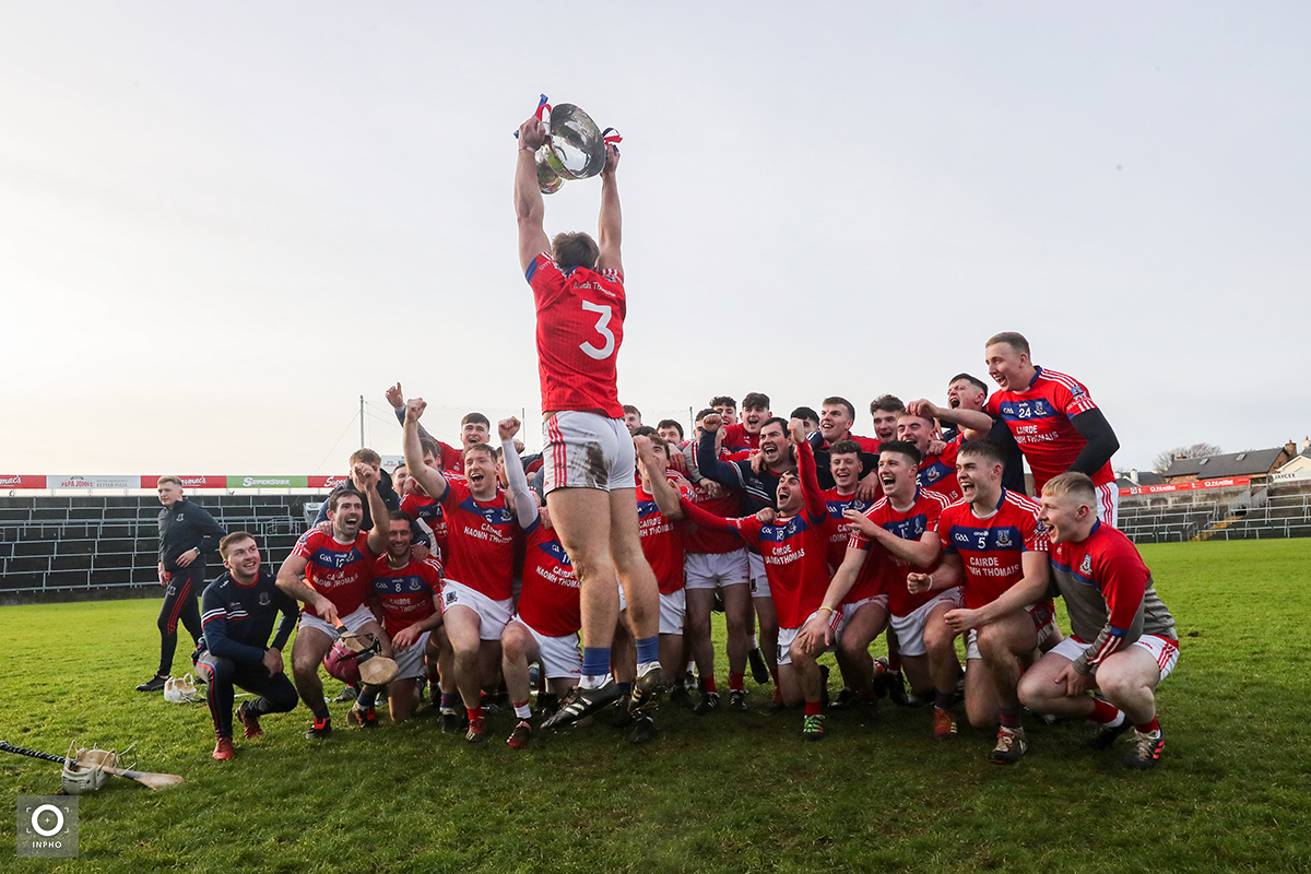 Inphosports's tweet photo. "Jumping for joy!🏆"
Congrats to @StThomassHC on winning the @Galway_GAA Senior Hurling Final and lifting the Tom Callinan Cup as County Champs!! 📸 @tribryan https://t.co/YUAz8NmJpv