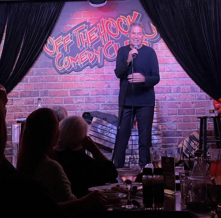 bobbycollins's tweet photo. So great to be back at @OTHComedyClub . Thank you to all that came out to the shows! πππ» #bobbycollins #laugh #standupcomedy #offthehookcomedy https://t.co/FkNslnaURB