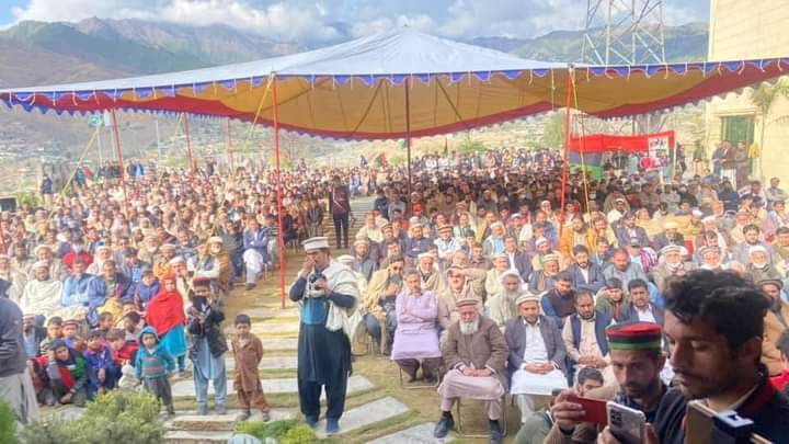 Zeeshanpsfkp's tweet photo. آج اخون خیل ہاؤس میں گرینڈ  شمولیتی پروگرام منعقد ہوا ۔
اس موقع پر 
الیاس خان،لیاقت خان ،آصف شاہ خان ،شہزاد خان ،عالم زیب خان ،مبارک زیب خان ،اخون ذادہ فہد،محبوب سینکڑوں ساتھیوں سمیت پی پی پی میں شامل.
پروگرام کے مہمان خصوصی صوبای صدر پی پی پی خیبرپختونخوا نجم الدین خان تھے ۔۔ https://t.co/Znm0dddDCM