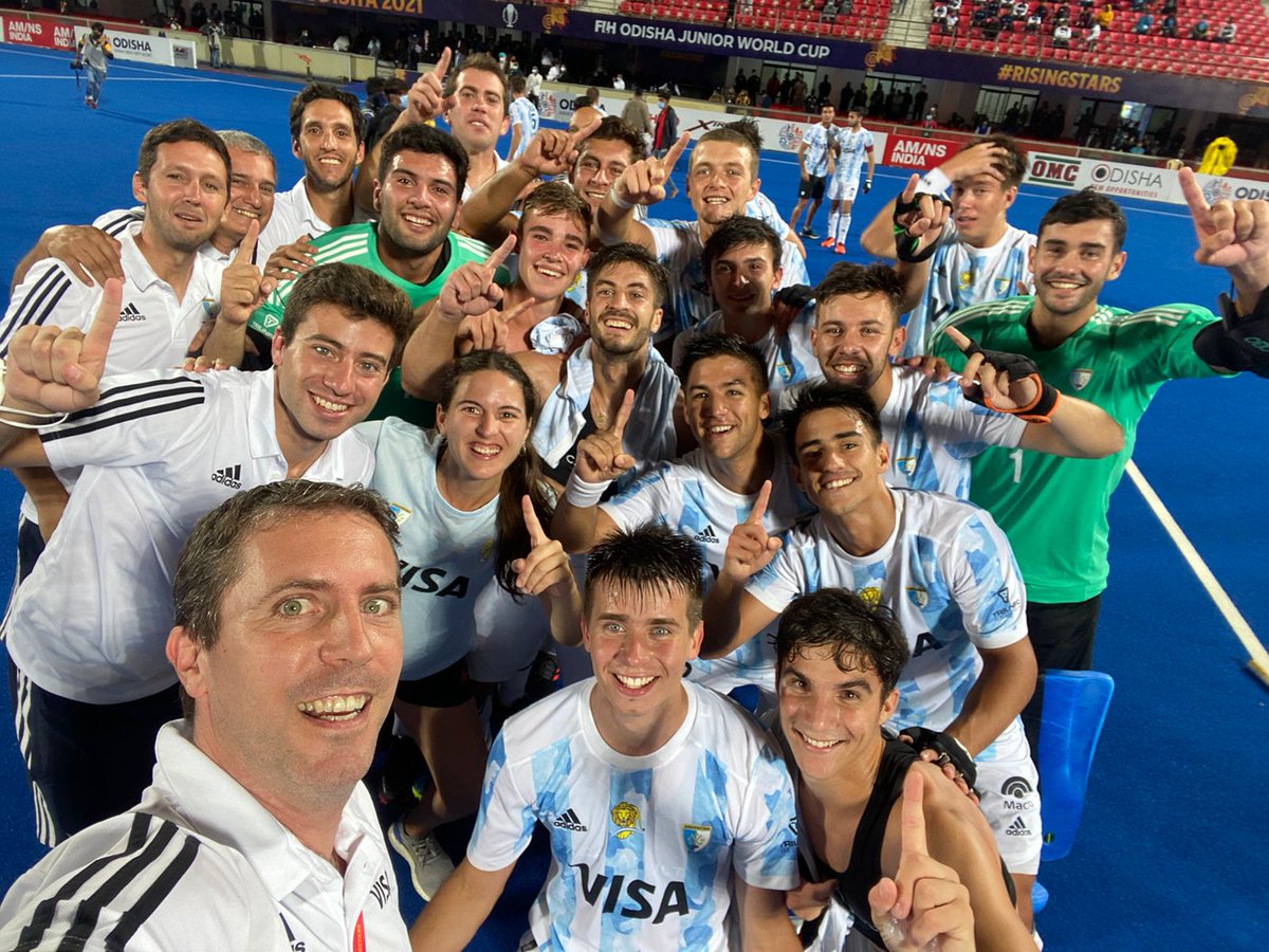 N°1 DEL MUNDO 🤩

#LosLeoncitos vencieron a Alemania y se consagraron campeones del Mundial Junior 🏆 #JWC2021

¡Vamos Argentina! 🇦🇷