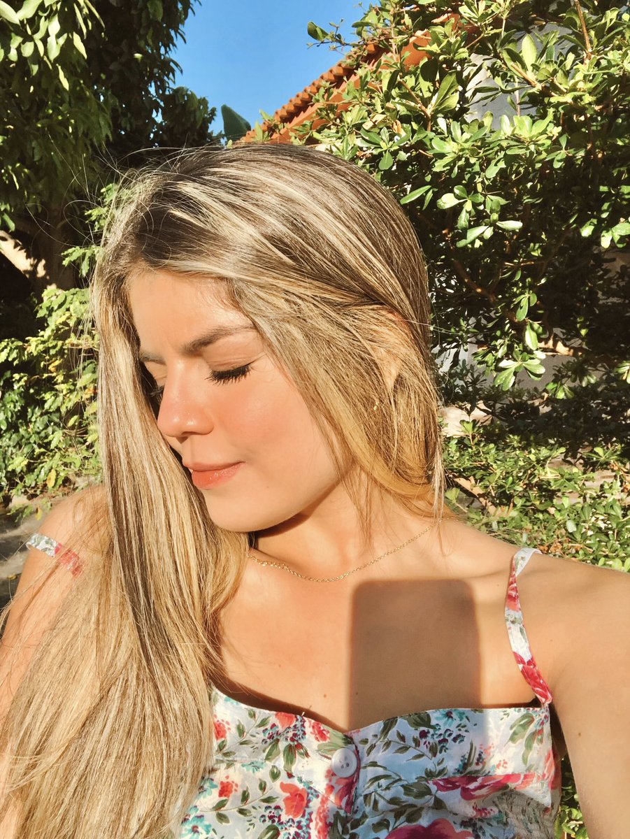 arigabis's tweet photo. Nunca había usado vestido
Me encanta 🌸 https://t.co/KSk2ZalsfA
