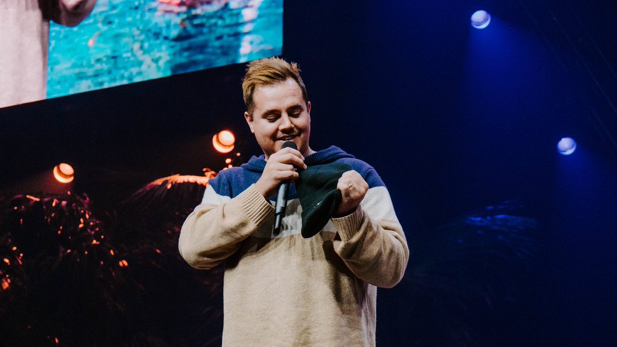 victorytulsa's tweet photo. God is trying to bring Heaven to Earth and He wants YOUR help.
@PaulDaugherty
#BuildThisHouse
#HouseParty https://t.co/JOMIEWCv5M