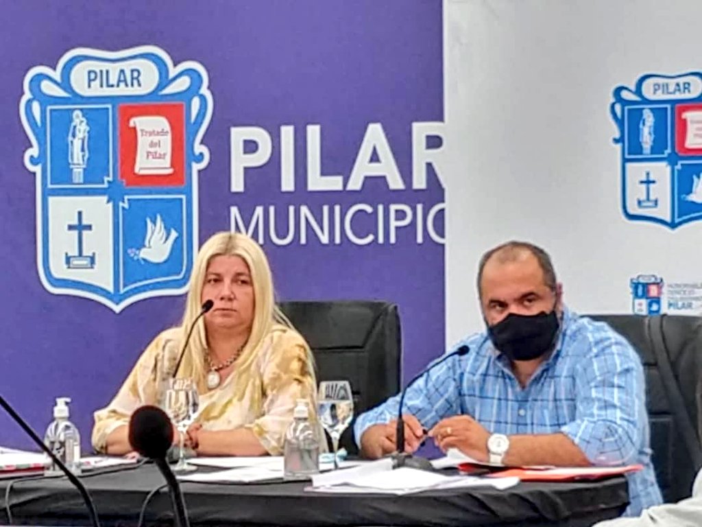 Pilarhcd's tweet photo. 📅 02/12/21
📍Club Municipal "Diego Armando Maradona"
📎Sesión Extraordinaria https://t.co/pK9gdES8Ue