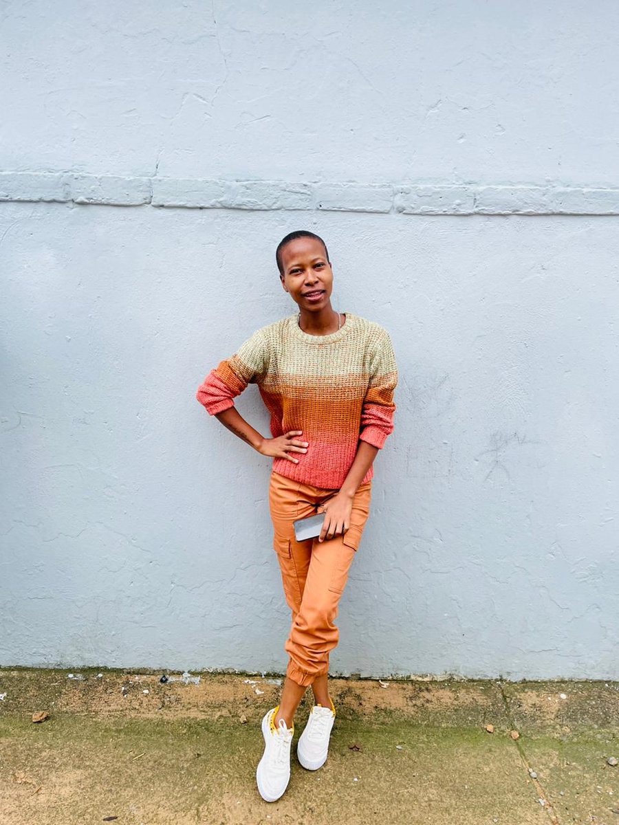 Makhalimela_P's tweet image. My foundation hosted a picnic, braai type of vibe this weekend and it was indeed a success ❤️😍

And I got to listen to @Thembisile_Q
Music 😊
#WeekendPhotoDump