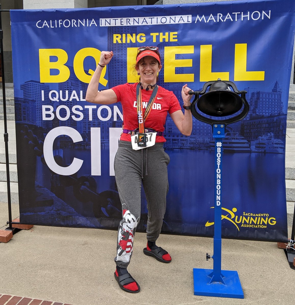 HockeyGeekGirl's tweet photo. today was a good day #Bostonqualified #CIM #Marathon https://t.co/a3bUW6YOx9