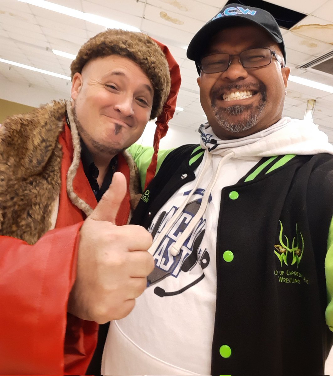 ThaRealDoctaD's tweet photo. Happy Holidays from #SantaPhil #EndOfStory @TrustInPhil @MCWWrestling https://t.co/HeCqHobMXB