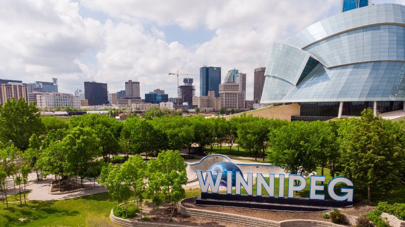 🔈HUGE ANNOUNCEMENT🔈

World Archery has announced that Winnipeg has been awarded the 2025 World Archery Youth Championships, which will be a fantastic opportunity for young archers to come and compete in Canada! 

Read more in this article 👉 buff.ly/3dpn4EG