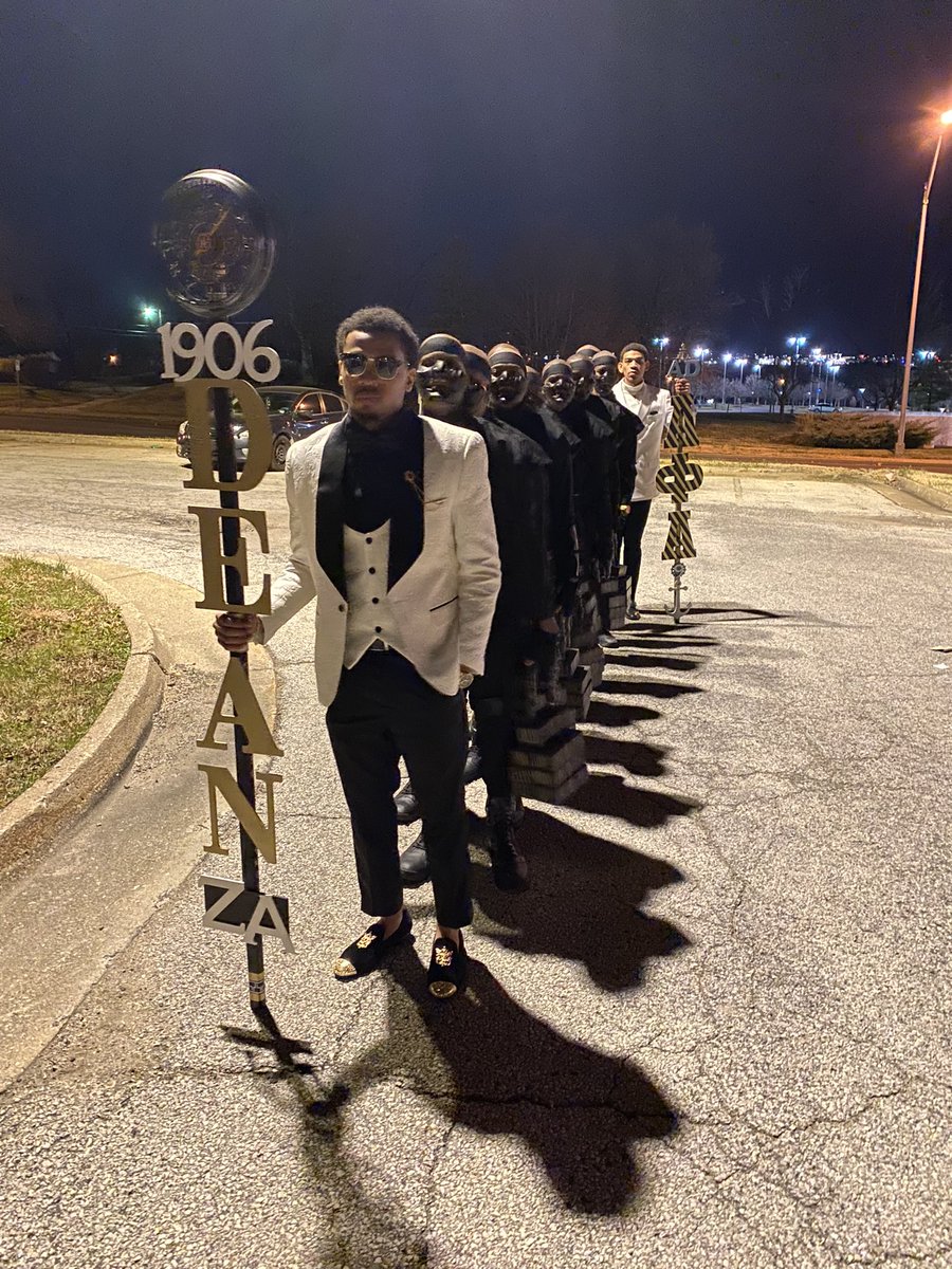 MizzouAlphas's tweet photo. Congratulations to the 51st Dynasty, S.S. Wasanifu Wa Mageuzi of Fall 21. We can’t wait to see what you all accomplish in Alpha🤙🏾 #LongLiveZA https://t.co/g3Mx17mb0G