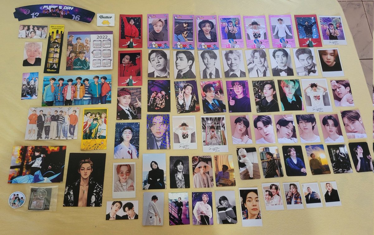 estrelinha_twt's tweet image. FEEDBACK MEGA POSITIVO! Obrigada pelos produtos maravilhosos! Encontro vocês na DM ano que vem pq eu amei todos os produtos! Comprem sem medo!!!!

     💜 @ButterflyStoreK 
     💜 @HallyuMadeStore 
     💜 @MagicShopBrazil 
     💜 @winterartekpop