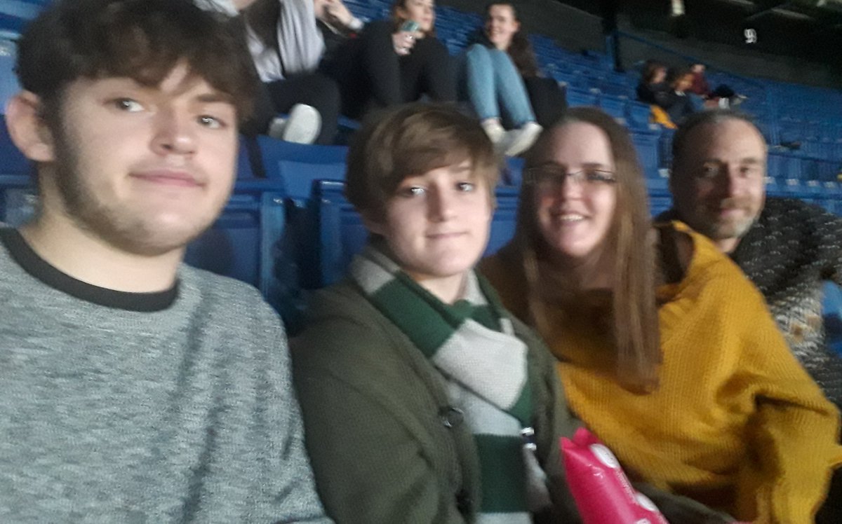 5_ninjas's tweet photo. Back at the netball #rosesreunited #Englandmensandmixednetball #netballmum https://t.co/6FjRsRI6ar