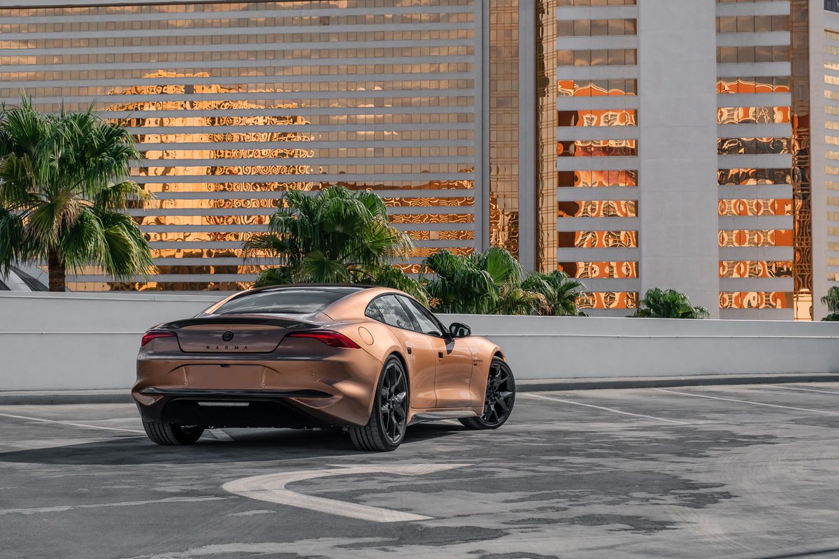 KarmaAutomotive's tweet photo. Rollin’ into #lasvegas for the @raiders game at @allegiantstadium in our imperial copper #gs6 #officialluxuryvehicle  #chargedemotionbeyondev #karmaauto #karmaautomotive https://t.co/Y15CVH1s8p