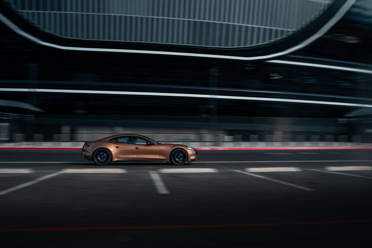 KarmaAutomotive's tweet photo. Rollin’ into #lasvegas for the @raiders game at @allegiantstadium in our imperial copper #gs6 #officialluxuryvehicle  #chargedemotionbeyondev #karmaauto #karmaautomotive https://t.co/Y15CVH1s8p