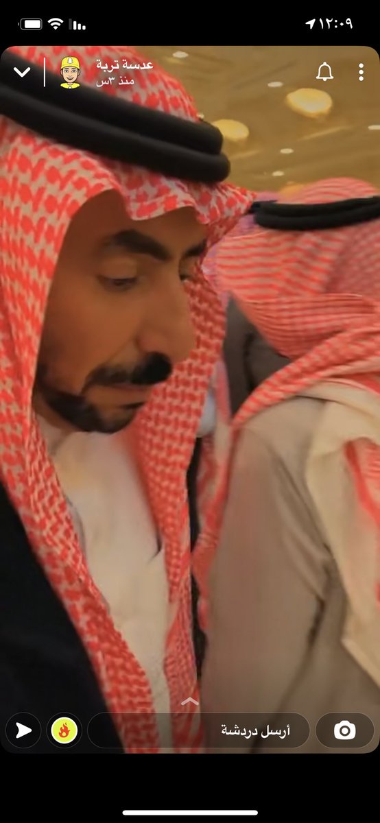 BnKhashram's tweet photo. ماهي غريبه يوم تدجر ياهباس
سوات هباس الصليب وقطنان

الاد داهم لااعتلوا قب الافراس 
ارهوا العشى للطير والذيب سرحان 

وماقفكم البارح تسولف به الناس 
يامرخصين المال خطلان الايمان 

ابن خشرم https://t.co/ZS1m7mB89R