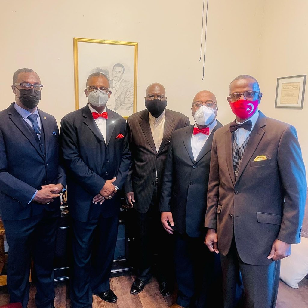 NOIMonroe's tweet photo. A wonderful display of Christian/Muslim unity this morning at church this morning. Special thanks to Rev Willie Young and Bro William X-Boyd for the invite of the Southwest Regional Student Minister Dr Abdul Haleem Muhammad who delivered the message. 
#MM99 https://t.co/J8NfYGK3aP