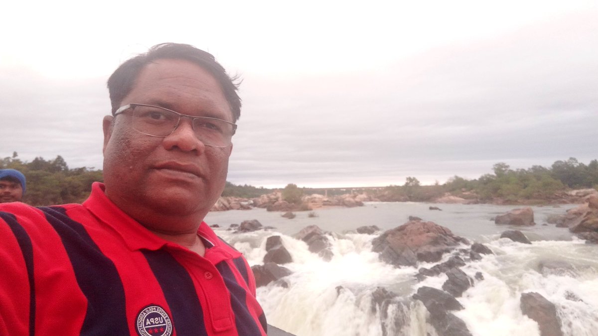 directorsanjay's tweet photo. Had a great time at sacred pool Bhimkund in the river Baitarani #bhimkund #mayurbhanj #keonjhar #waterfall #sacredpool #odishatourism #OdishaByRoad @odisha_tourism @TourismDptt @tourismgoi @BBSRBuzz https://t.co/NneiTwrLu4