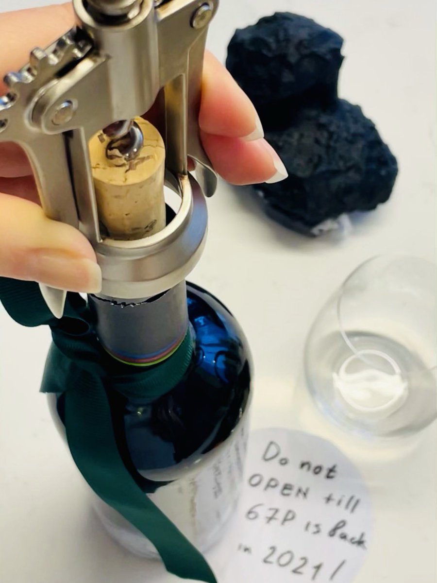 artapostrophe's tweet photo. Been waiting to open this wine since the last time #Comet67P was around…
🍷 ☄️ 🍷
#ESA #Rosetta mission special 2014 edition wine was made for the finale of the mission.
I wish I could raise a glass with 
@claudiascosmos @markmccaughrean @mggtTaylor &amp; the rest of Rosetta team! https://t.co/76BigUXZPv