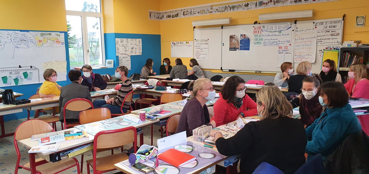 J1 formation collective avec facilitation graphique, pour toute l'équipe éducative de l'école Sainte-Thérèse de Plouzévédé. Une vraie journée de partage, professionnel et bienveillant. <a href="/IsfecBretagne/">Isfec Bretagne</a>  <a href="/JefVigilant/">Vigilant Jef</a>  <a href="/EricSIMON35/">Eric SIMON</a>