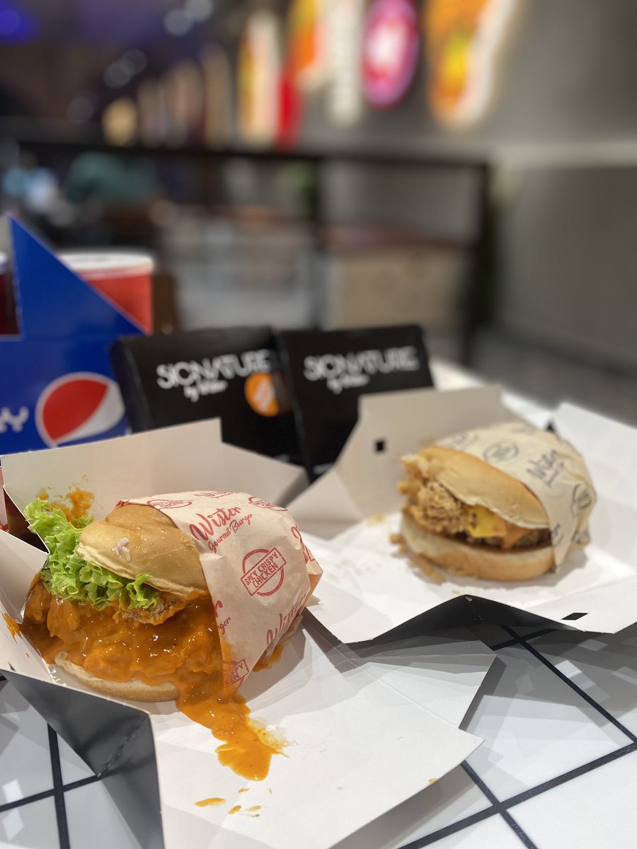 تغطيات مساآء الرياض نون (ww0) tweet media