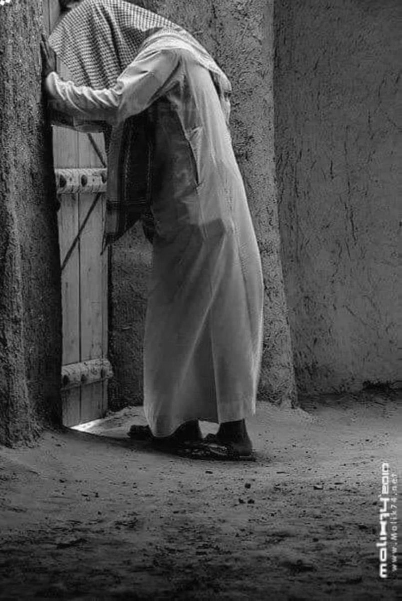 alaa_faleh1990's tweet photo. وعلي كلما سمعت الباب طفرت 

افرفح   وارجع   ايتجون   بيه

۶لُإء الہٰقريٰشيٰ الہٰذهبٰٰيٰ★₄₀ӄ★

  @alaa_faleh1990 https://t.co/DsQPRGQk0N