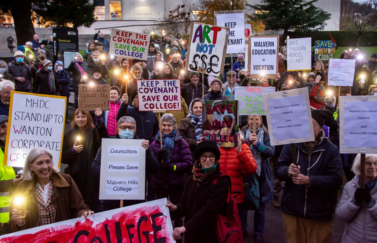 Beautiful image from the Rally which had 500 people at the peak &amp; resulted in the District Council commit to respecting the Covenant. This college is a lifeline for the community &amp; has huge future potential #savemalvernhillscollege #malvernnhills