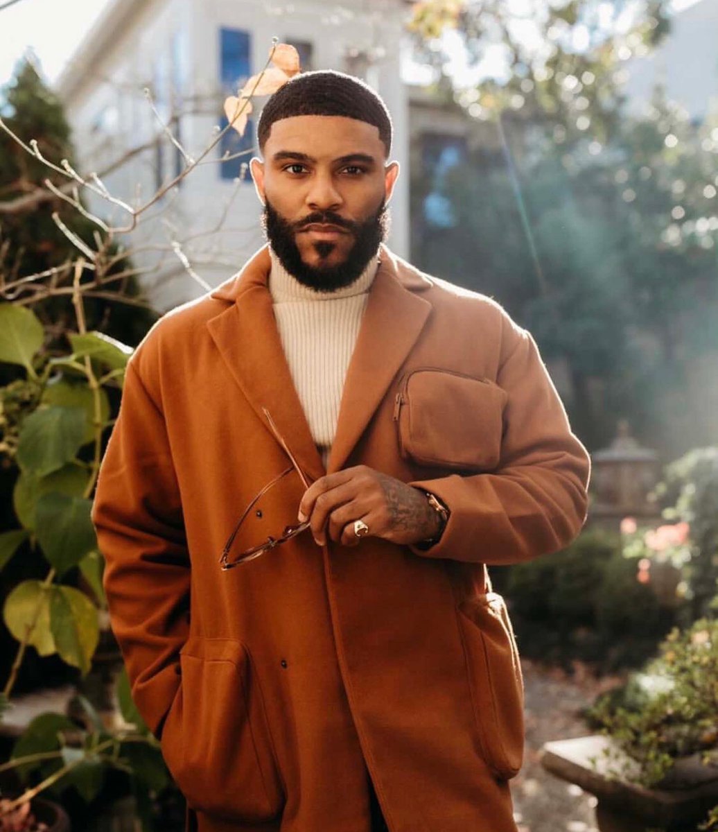 ChaseNFK's tweet image. • A Gentleman At It’s Finest. 🧥 #Modelmode 

📸: @wrightthroughthelens 🔥