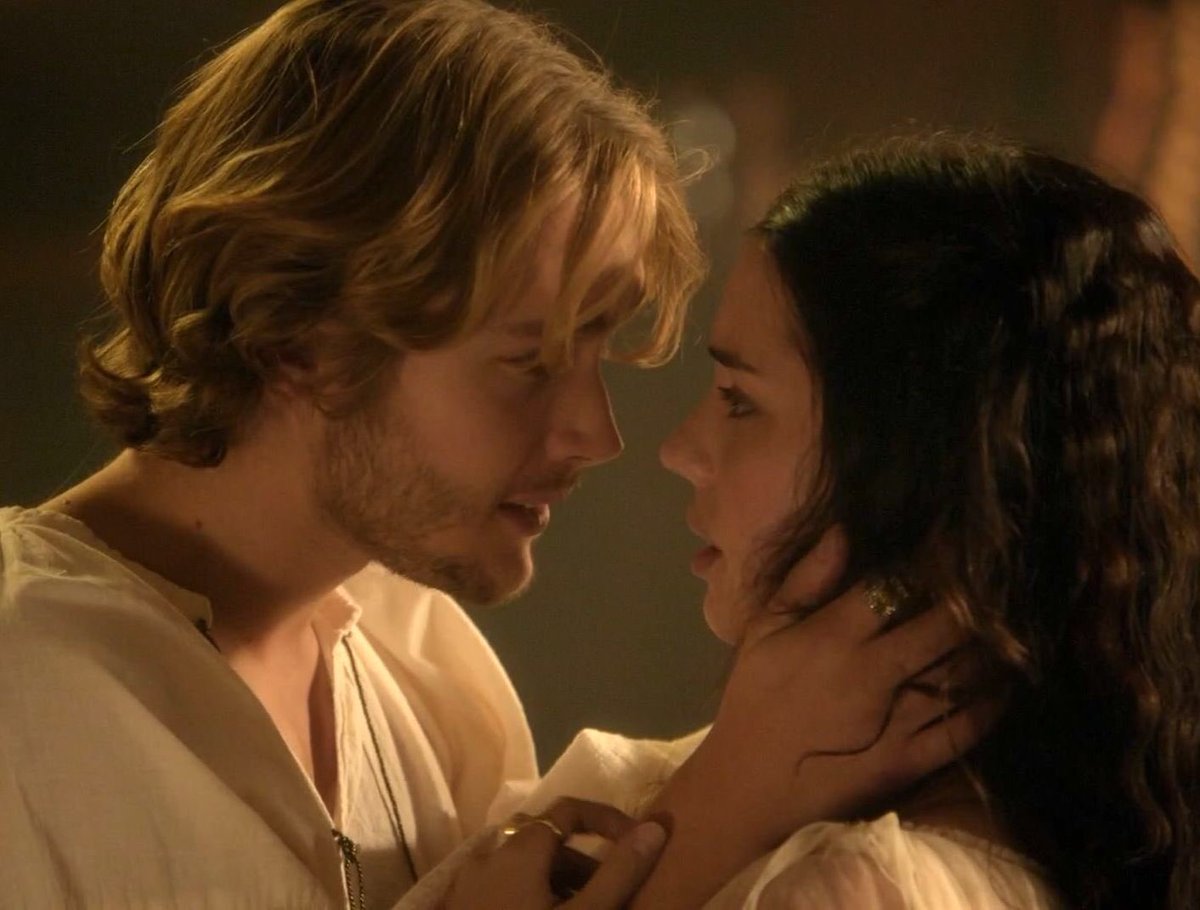 ReignedUsIn's tweet photo. OTD in 2013, #Reign Ep. 1x07 “Left Behind” aired!
#frary #tobyregbo #adelaidekane #behindthescenes https://t.co/Kv3RLrFGbG