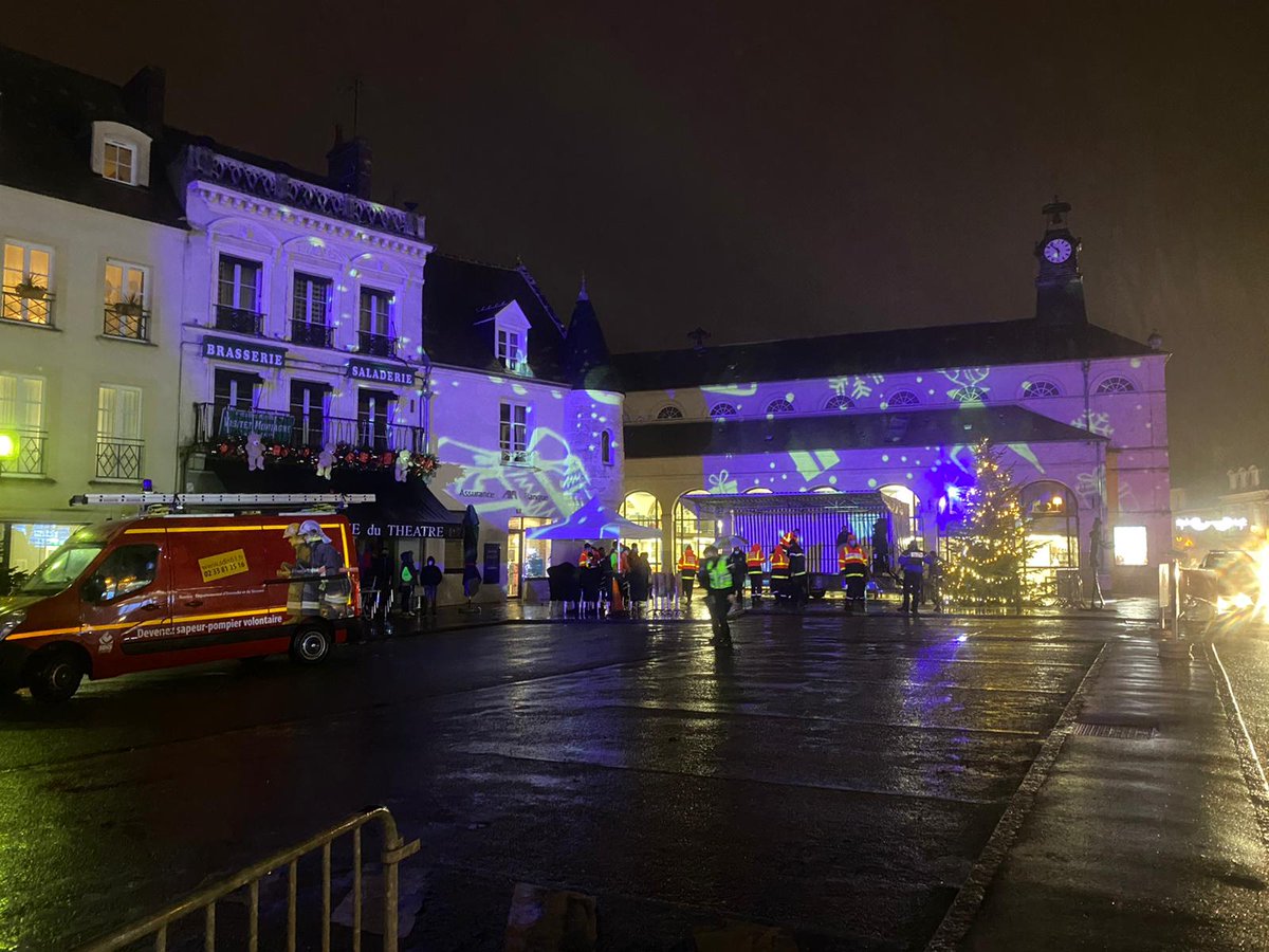BenjaminLorcy's tweet photo. Quelques photos de l'édition #Telethon2021 des Pompiers de l'Orne.

Bravo aux participantes et participants 👏👨‍🚒🚒🧑‍🚒

@TPompiers @Telethon_France @PompiersFR @AllioneFNSPF @SDIS61 @Pompiers_Ouest @UDSP61 @LSavoye61 https://t.co/hoWRv2R6BH