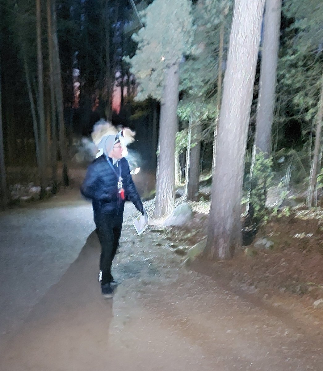 Yöharjoituksessa kärkikolmikko Kari Lehto, Martti Inkinen ja kuvan Roope Näsi selvisi radasta puhtaalla suorituksella. <a href="/TuMeSuunnistus/">TuMe Suunnistus</a>