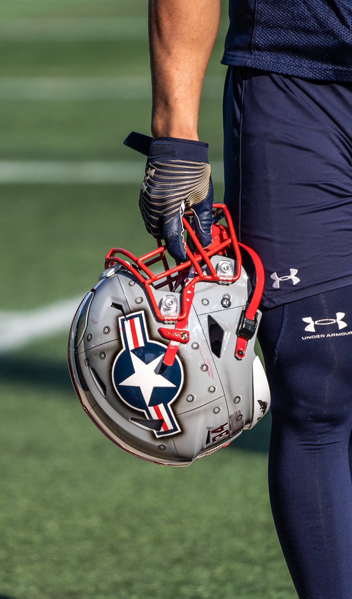 Lookin’ fly✈️

#FlyNavy | #BeatArmy