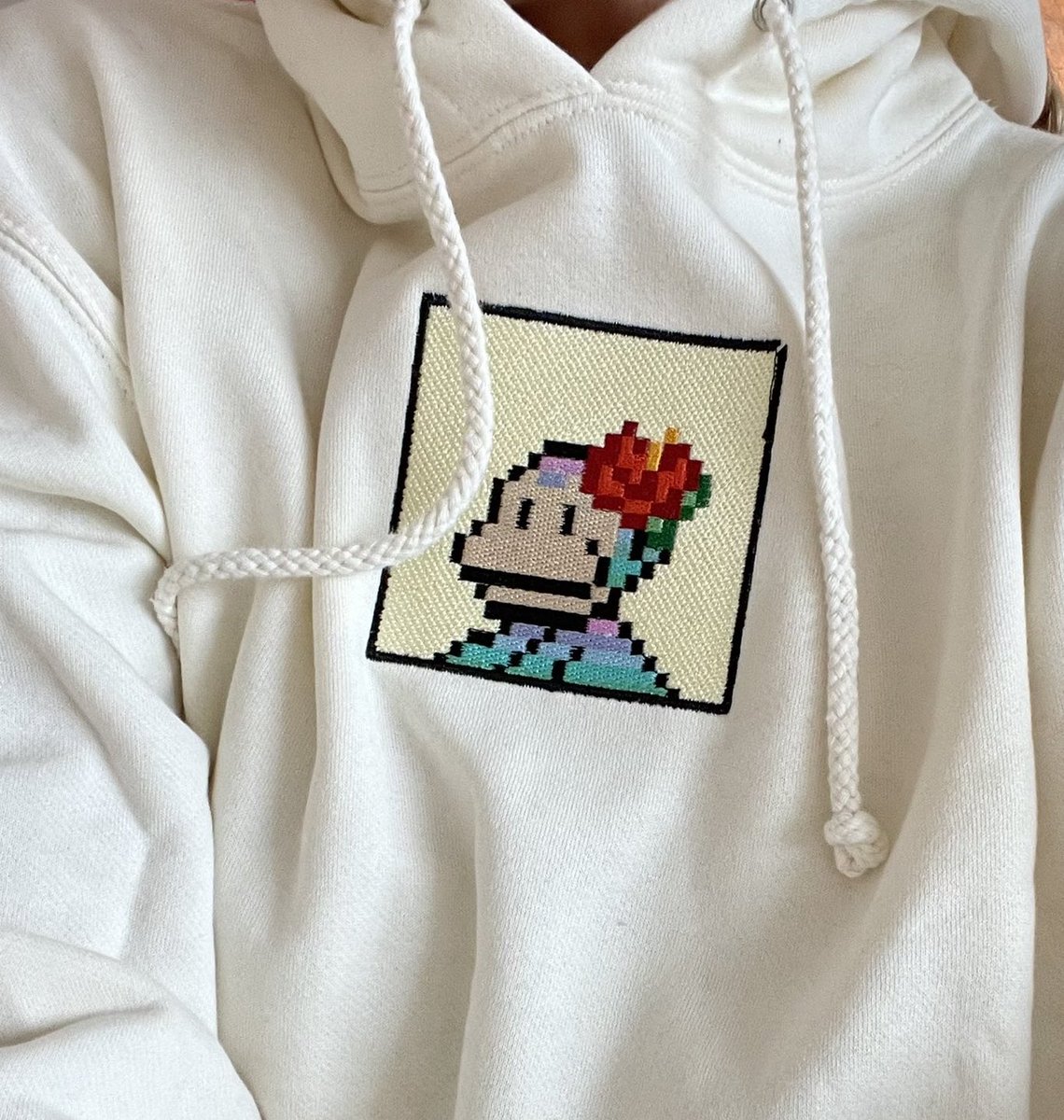 PinguinMaxi's tweet photo. Some info for the drop in 30 minutes. FCFS, limited quantities. Have monke id, twitter handle, hoodie size (men's USA sizing), and hoodie color ready to go (grey, black, bone white / cream). I will follow up with everyone who gets orders in for payment and mailing info! https://t.co/nZmYgL0ouC