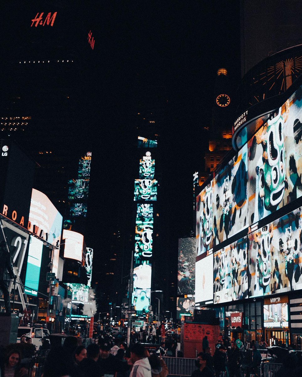 Tannr's tweet photo. NYC📍 https://t.co/vefCz0IrhF