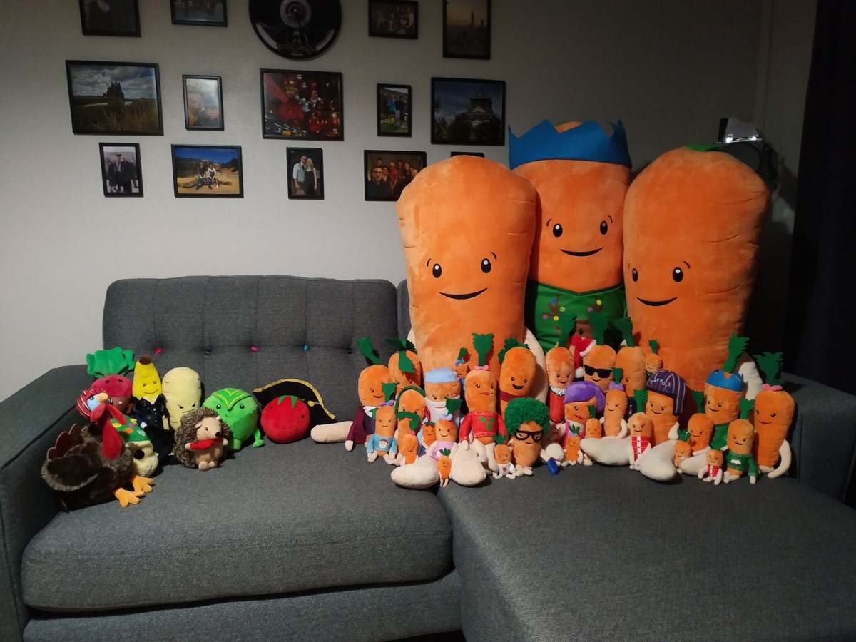 jonno_butler's tweet photo. @AldiUK @KevinTheCarrot Didn't quite realise how out of hand this had gotten until we put them all together 😐🥕 https://t.co/SPZ8fBDcvH