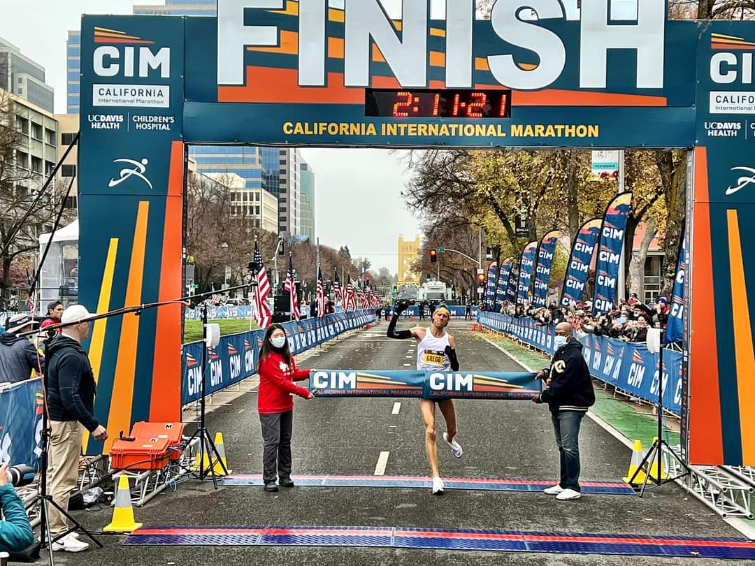CCExpress's tweet photo. Former @DavisSrHighXCTF and @StanfordXCTF runner Brendan Gregg for the win! https://t.co/tM1GbWZvte