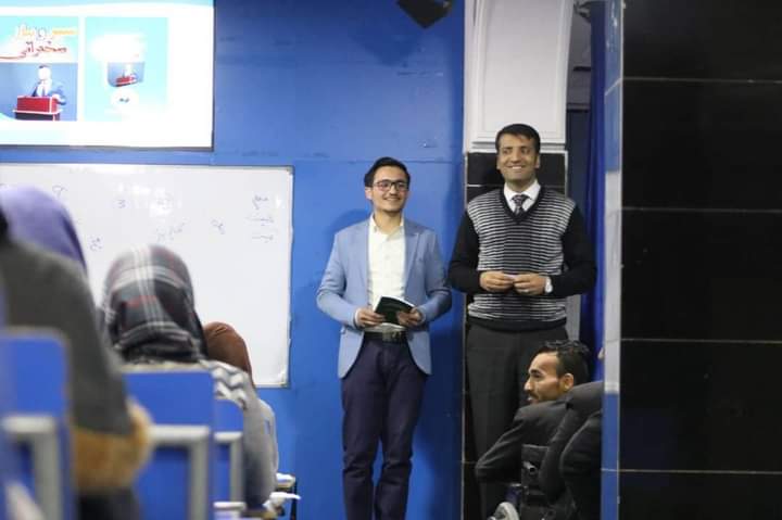samsoor_watan's tweet photo. 15 Nov 2018:
ELH founder was invited to one of the biggest seminars of Afghan psychologist Sharafuddin Azimi to gave a speech on promoting the culture of environment protection and introduce his book to around 120 participants. 
#AfghanistanEnvironment
#Green_Action #ecofriendly https://t.co/kWEh4P2pUt