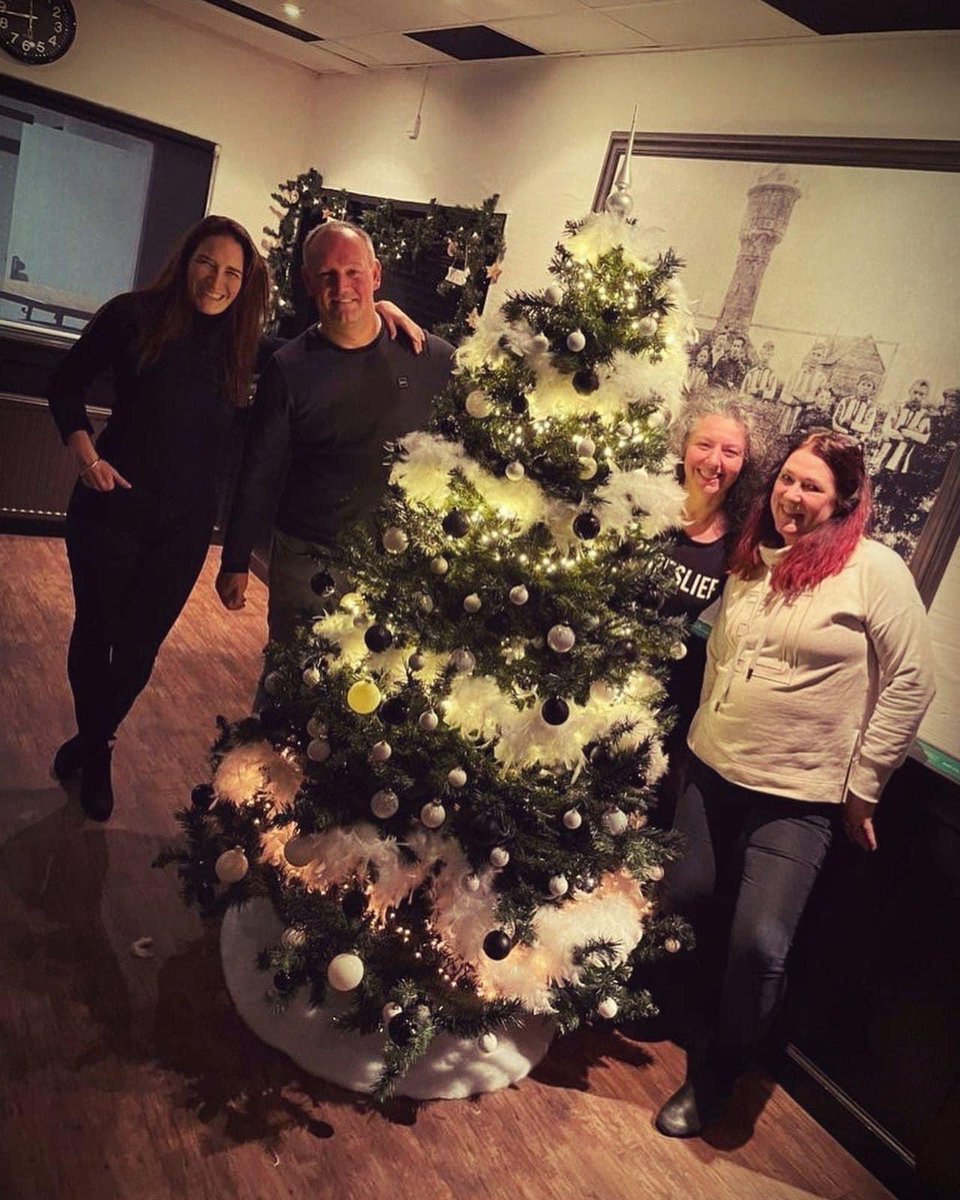 SupportersMSC's tweet photo. Ons clubhuis is al in de kerstsfeer. Bedankt toppers. Zien we je gauw bij @MSCMeppel https://t.co/YdEK8T67U9