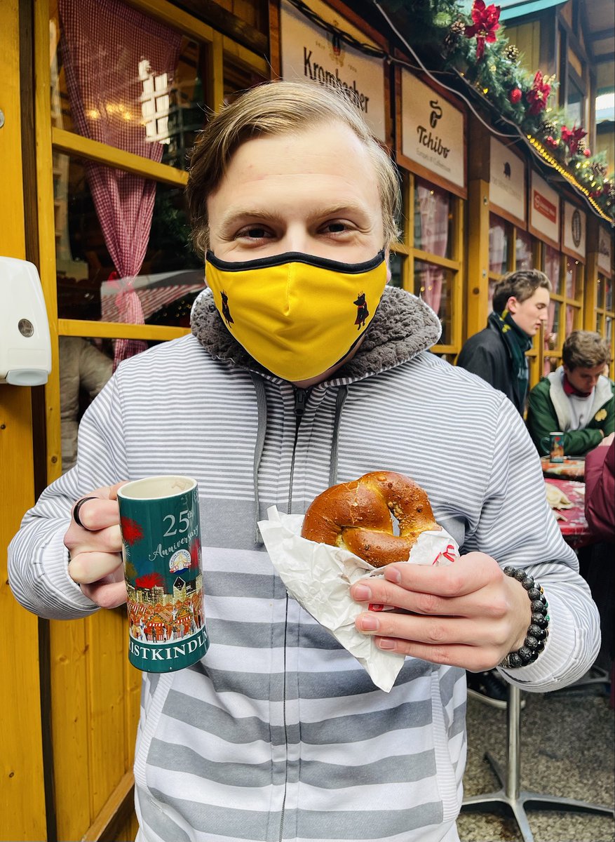 AaronOzee's tweet photo. Oh, boy! Here we go again. Christkindlmarket Chicago is OPEN :-)
Thank you for treating me to authentic Glühwein and homemade Bavarian pretzels. Great way for anyone to warm up the holidays!
#Regulus #RegulusMovie #RegulusBook #Ozee #OzeeMerch #Christkindlmarkt #AaronOzee https://t.co/0bFi1CkmXc