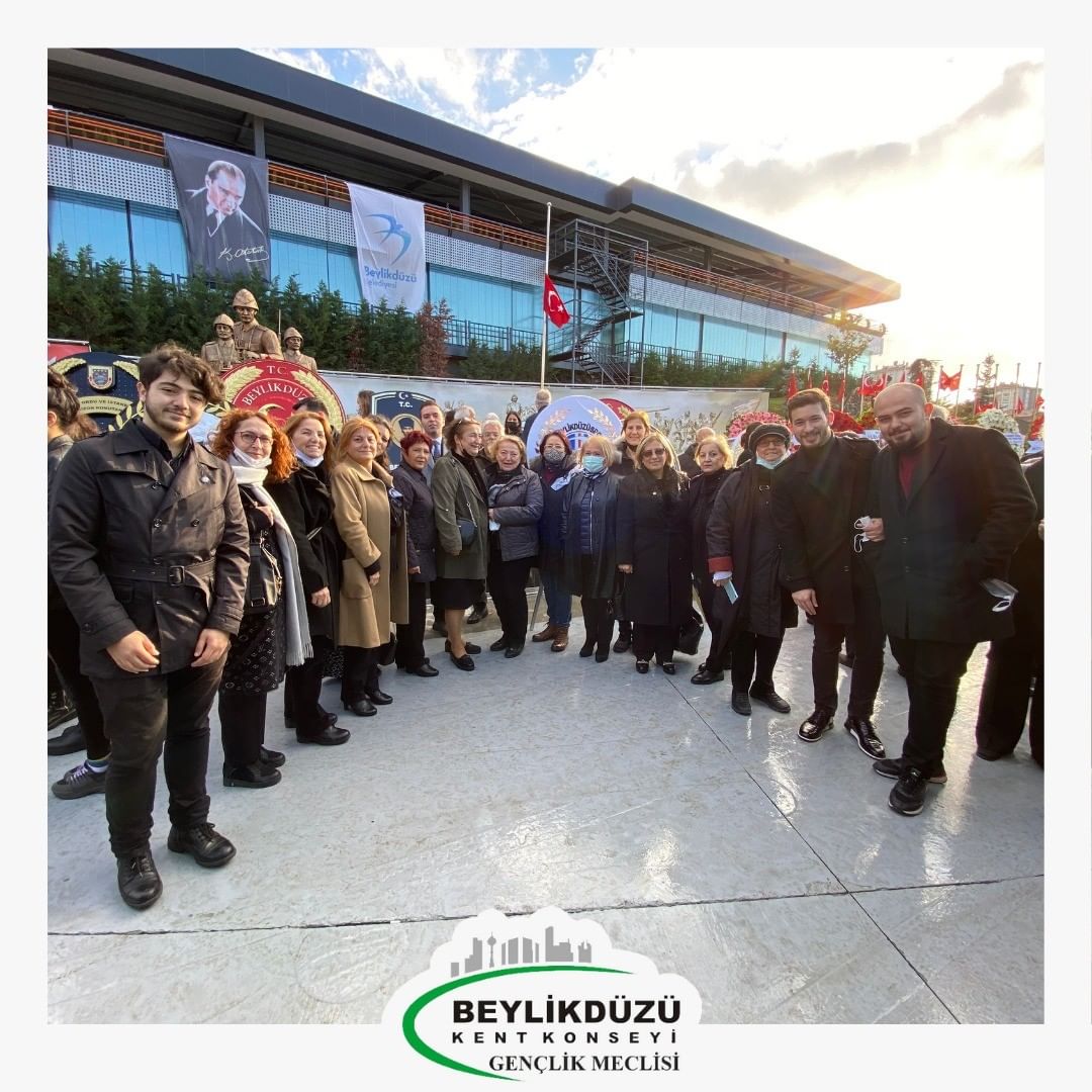 Sen ebedi mekânında rahat uyu! Bizler emanet ettiğin Türkiye Cumhuriyeti’ne her zaman olduğu gibi gönülden sahip çıkacağız.

Sevgi, saygı ve özlemle anıyoruz.
Ruhun şad olsun.

#10kasım #mustafakemalatatürk #beylikdüzü #beylikdüzükentkonseyi #gençlikmeclisi #beylikdüzübelediyesi