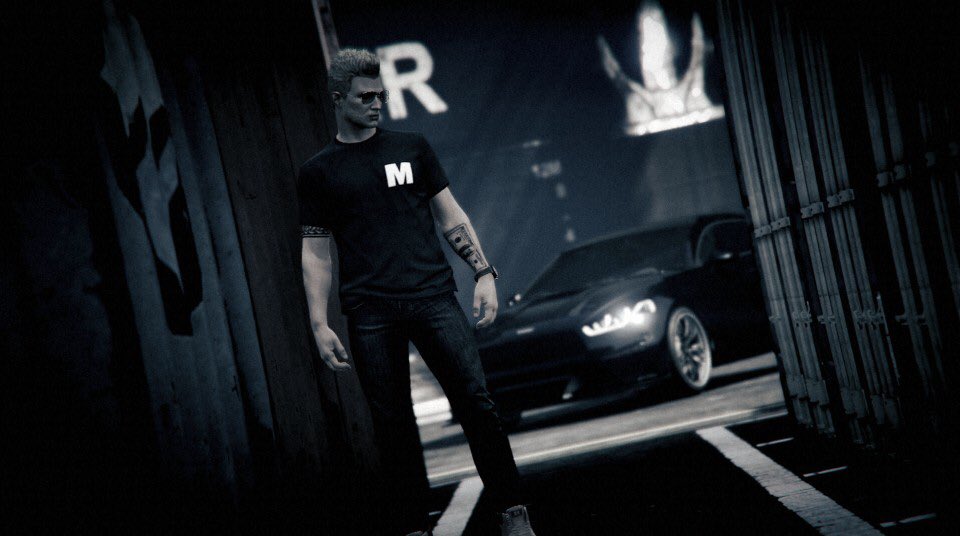 NeoTomix's tweet photo. ManoR ♣️ #GTAOnline #GTA5 #crown #lordly #new https://t.co/BaF9xN1cpO