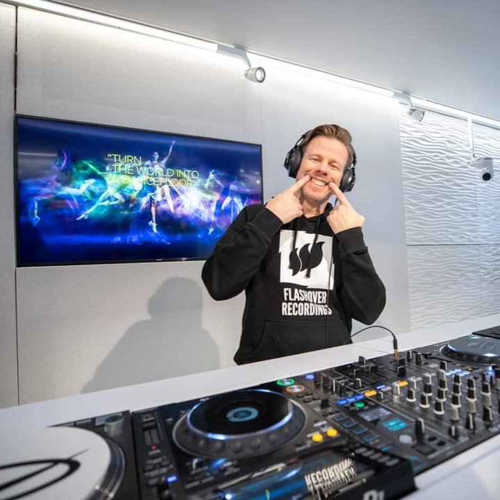 Happy Birthday to Ferry Corsten!!  