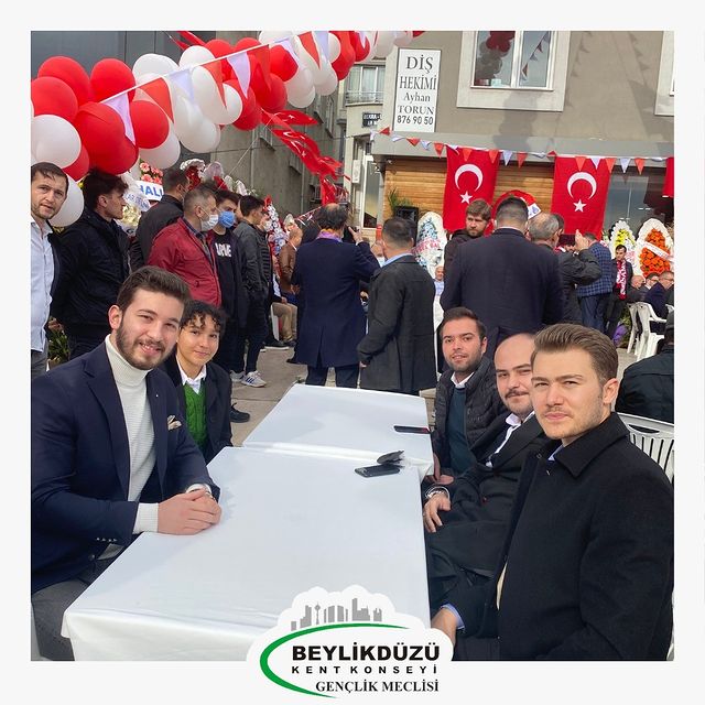 Beylikdüzü Samsunlular Derneği ve İstanbul Samsun 19 Mayıs İlçesi Derneği lokali açılışına Gençlik Meclisi olarak katıldık. Beylikdüzü’müze hayırlı olmasını diliyoruz.

#beylikdüzü #beylikdüzükentkonseyi #kentkonseyi #kentkonseyigençlikmeclisi #beylikdüzübelediyesi